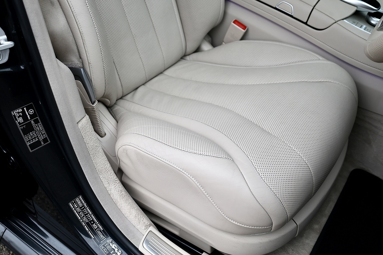 Mercedes-Benz S350d L AMG Line Panoramic Roof + Rare Colour + ULEZ Compliant - Large 21