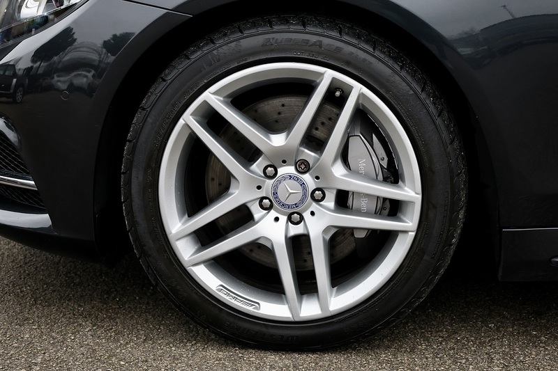 Mercedes-Benz S350d L AMG Line Panoramic Roof + Rare Colour + ULEZ Compliant Image 36