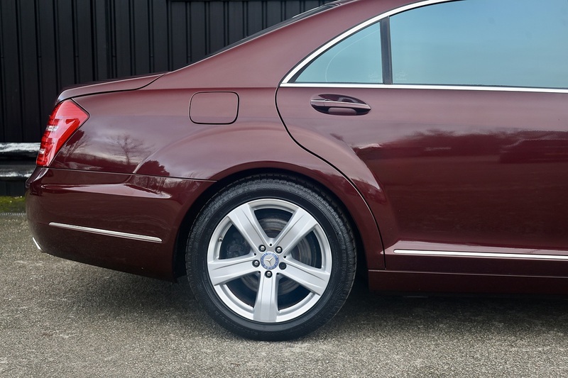 Mercedes-Benz S500L Original Billionaire Owner +  £96,000 Original List Price + Very Special Image 13