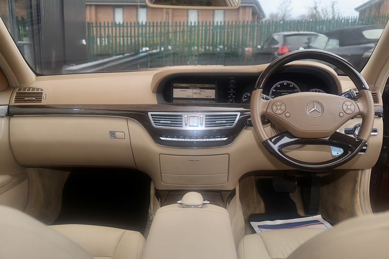Mercedes-Benz S500L Original Billionaire Owner +  £96,000 Original List Price + Very Special Image 22