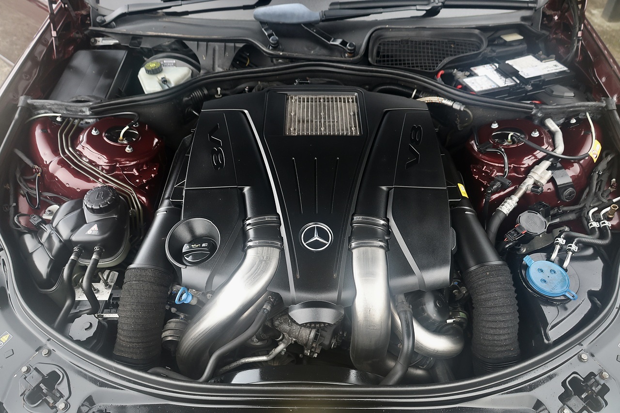 Mercedes-Benz S500L Original Billionaire Owner +  £96,000 Original List Price + Very Special - Large 28