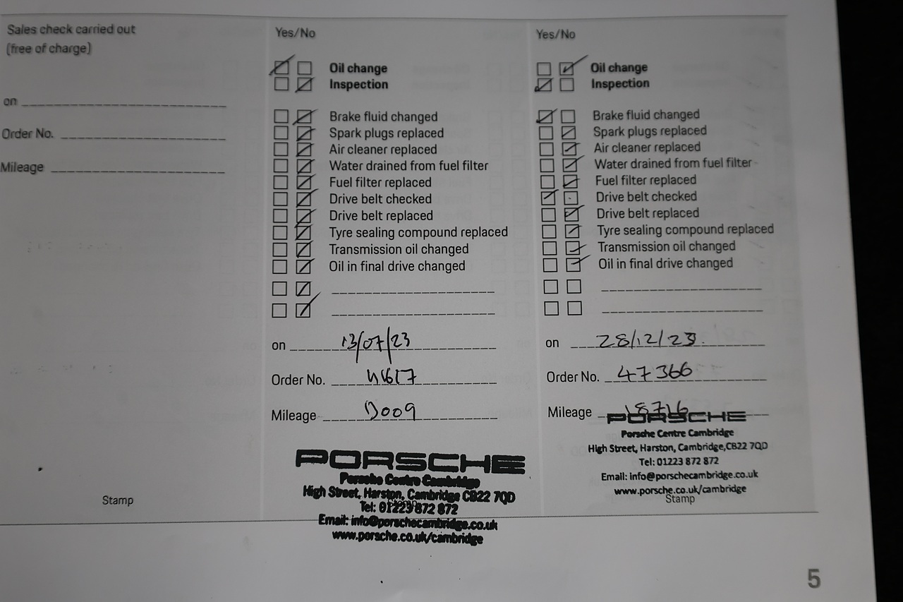 Porsche Macan S 1 Owner + Full Porsche Main Dealer + Air Suspension + Rare Spec - Large 33