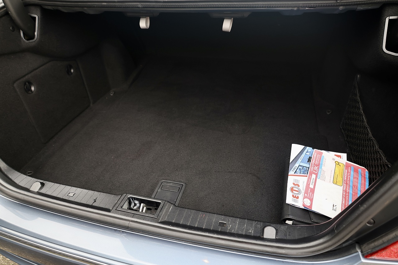 Mercedes-Benz E280 CDI Avantgarde 2 Former Keepers + Just Serviced by MB Dealer - Large 18