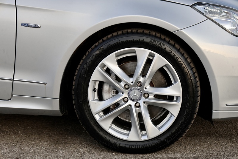 Mercedes-Benz E350 3.5 V6 CGI SE Coupe E350 3.5 CGI V6 SE Coupe 3.5 2dr Coupe Automatic Petrol Image 37