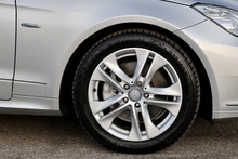 Mercedes-Benz E350 3.5 V6 CGI SE Coupe E350 3.5 CGI V6 SE Coupe 3.5 2dr Coupe Automatic Petrol - Thumb 37