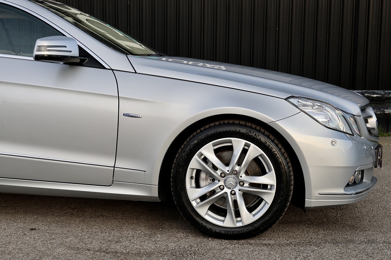 Mercedes-Benz E350 3.5 V6 CGI SE Coupe E350 3.5 CGI V6 SE Coupe 3.5 2dr Coupe Automatic Petrol - Large 18