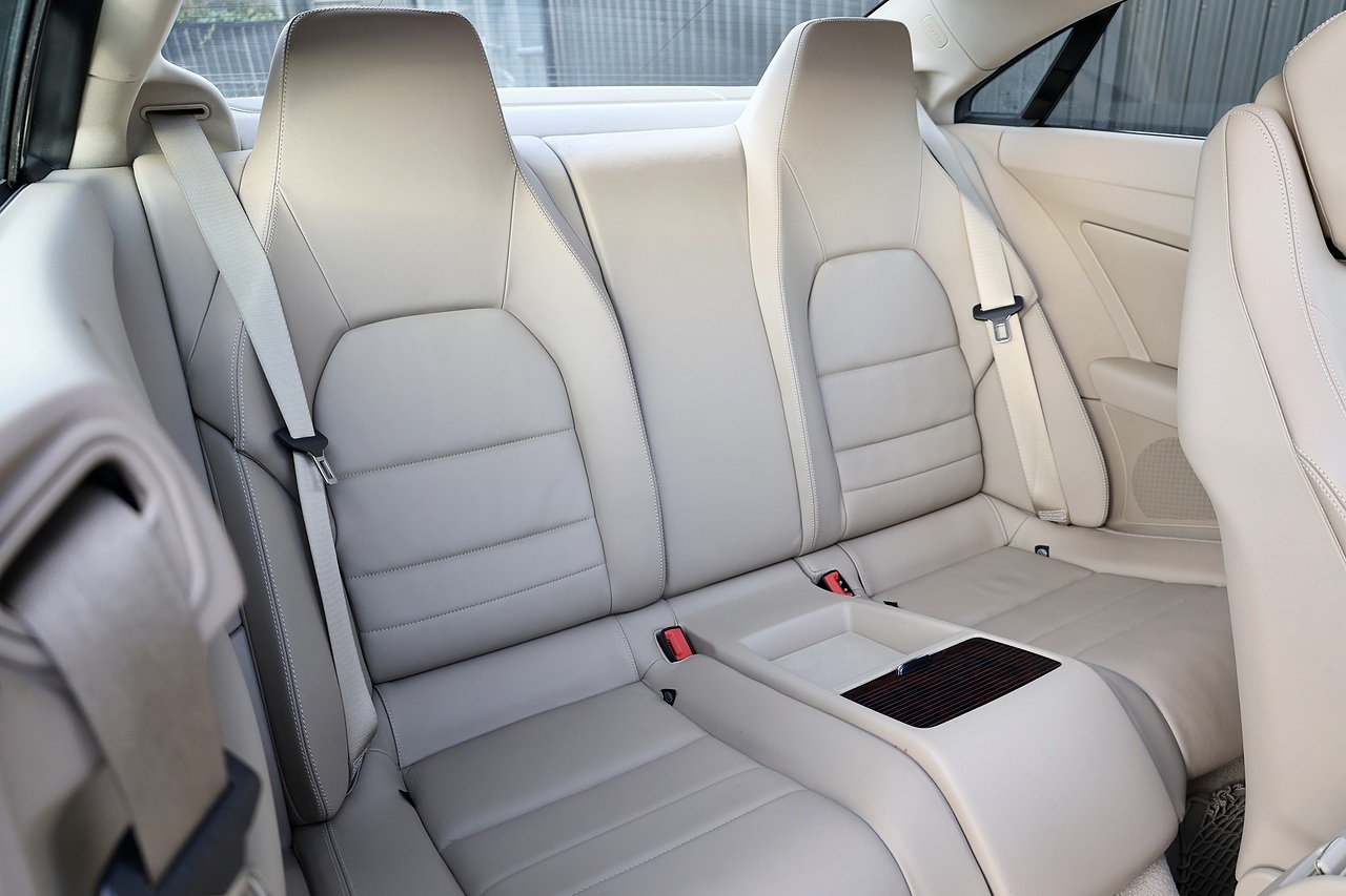 Mercedes-Benz E350 3.5 V6 CGI SE Coupe E350 3.5 CGI V6 SE Coupe 3.5 2dr Coupe Automatic Petrol - Large 15