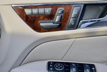 Mercedes-Benz E350 3.5 V6 CGI SE Coupe E350 3.5 CGI V6 SE Coupe 3.5 2dr Coupe Automatic Petrol - Thumb 27