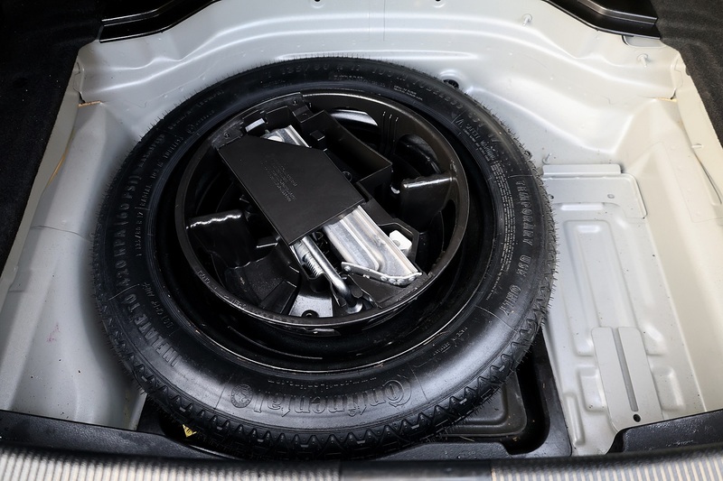 Mercedes-Benz E350 3.5 V6 CGI SE Coupe E350 3.5 CGI V6 SE Coupe 3.5 2dr Coupe Automatic Petrol Image 30