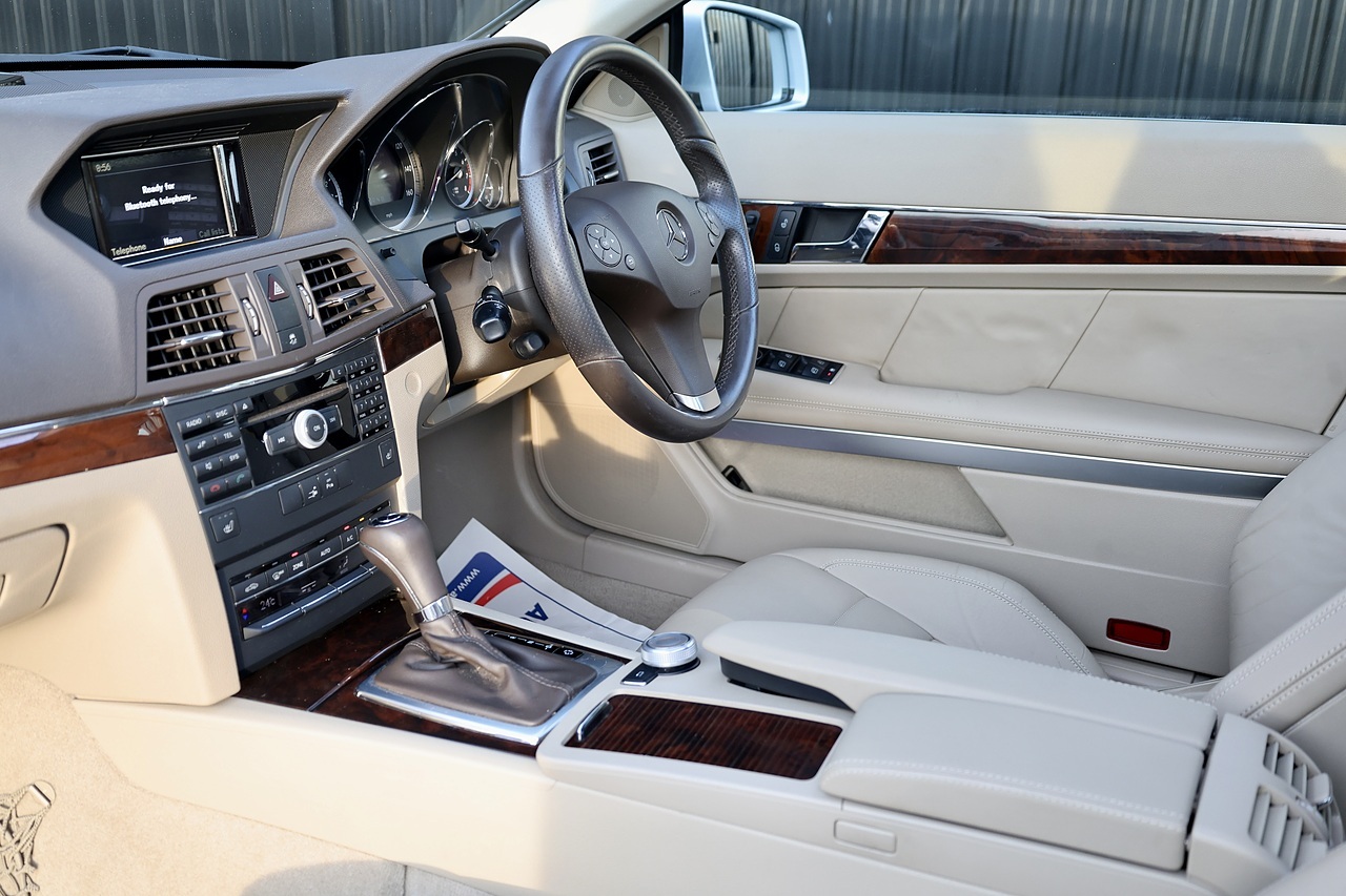 Mercedes-Benz E350 3.5 V6 CGI SE Coupe E350 3.5 CGI V6 SE Coupe 3.5 2dr Coupe Automatic Petrol - Large 9