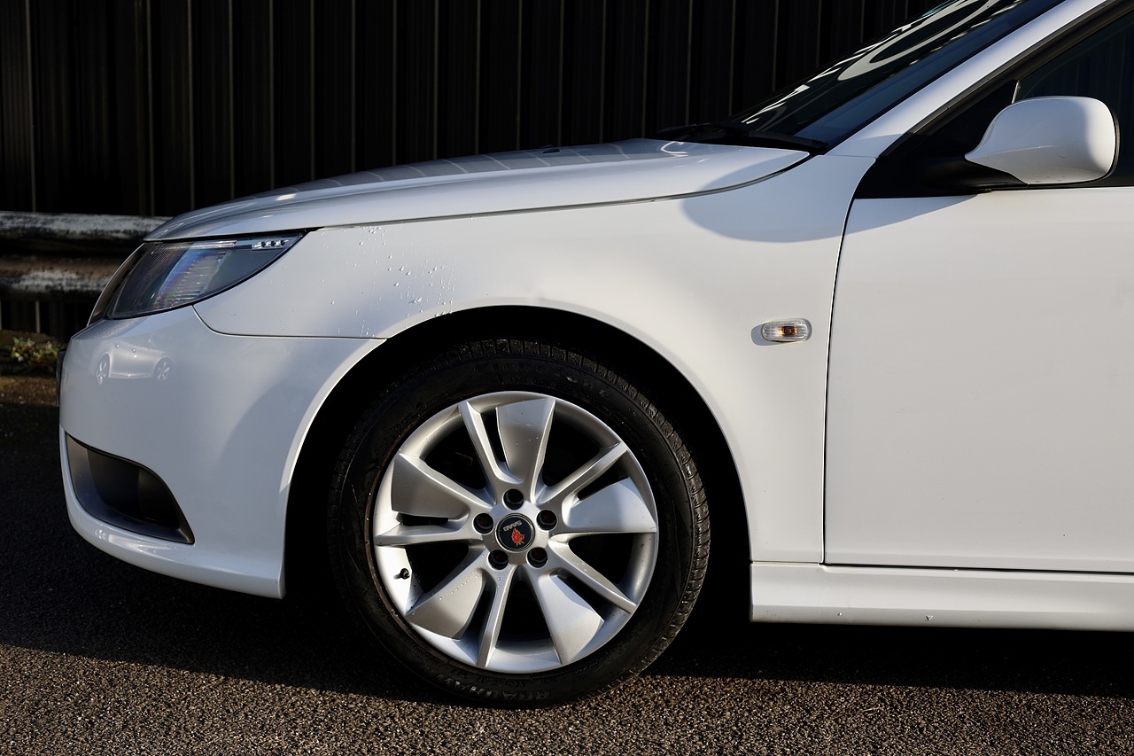 Saab 9-3 Turbo Edition 1 Former Keeper + 14 Services + Recent Cambelt Change - Large 24