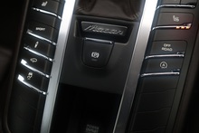 Porsche Macan S £16k Cost Options + Air Suspension + Pano Roof - Thumb 17