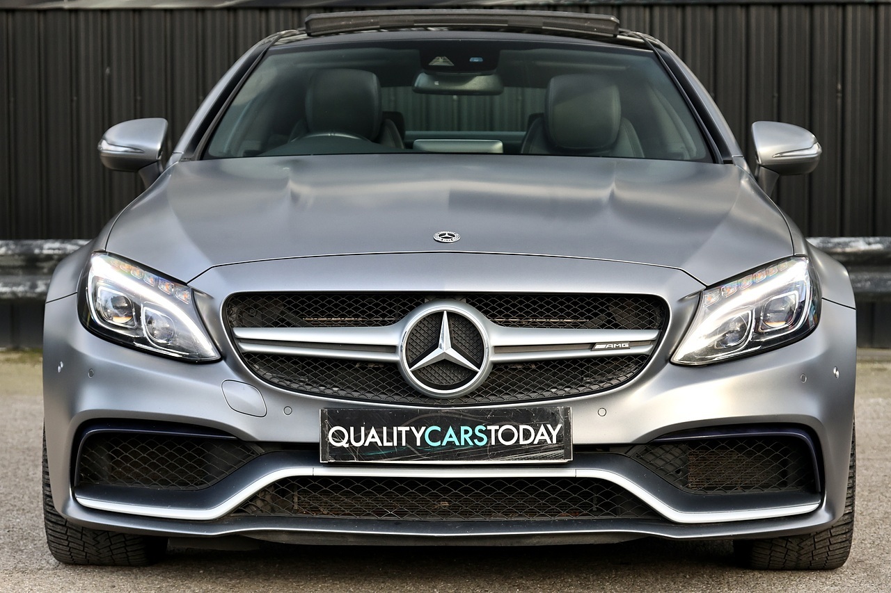 Mercedes-Benz C63 4.0 V8 AMG Premium  Coupe 2 Former Keepers + Full MB Main Dealer History + Pano Roof - Large 3