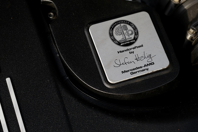 Mercedes-Benz C63 4.0 V8 AMG Premium  Coupe 2 Former Keepers + Full MB Main Dealer History + Pano Roof Image 22