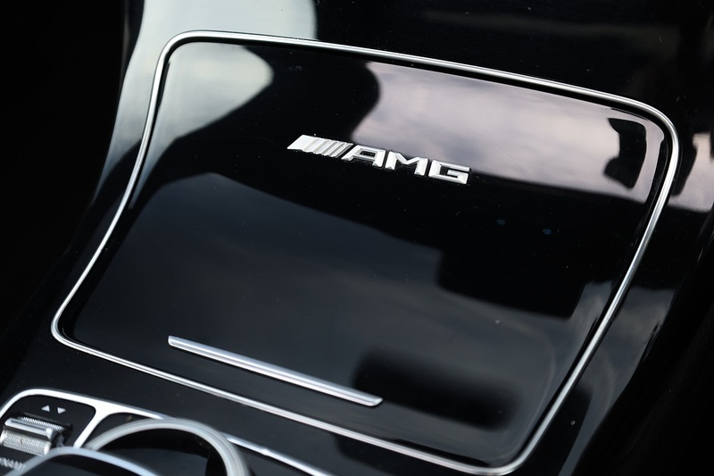 Mercedes-Benz C63 4.0 V8 AMG Premium  Coupe 2 Former Keepers + Full MB Main Dealer History + Pano Roof Image 38