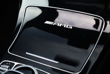 Mercedes-Benz C63 4.0 V8 AMG Premium  Coupe 2 Former Keepers + Full MB Main Dealer History + Pano Roof - Thumb 38