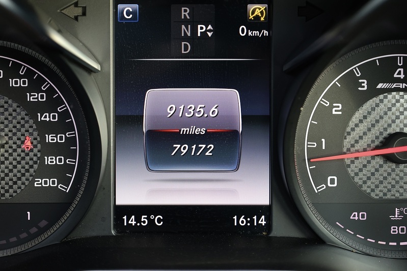 Mercedes-Benz C63 4.0 V8 AMG Premium  Coupe 2 Former Keepers + Full MB Main Dealer History + Pano Roof Image 39