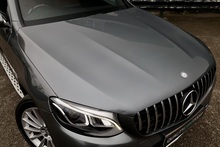 Mercedes-Benz GLC 220d AMG Line Premium Coupe 2 Former Keepers + Full Service History + Sunrood - Thumb 5