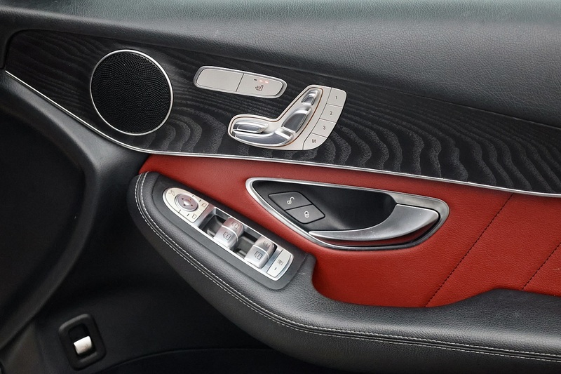 Mercedes-Benz GLC 220d AMG Line Premium Coupe 2 Former Keepers + Full Service History + Sunrood Image 18