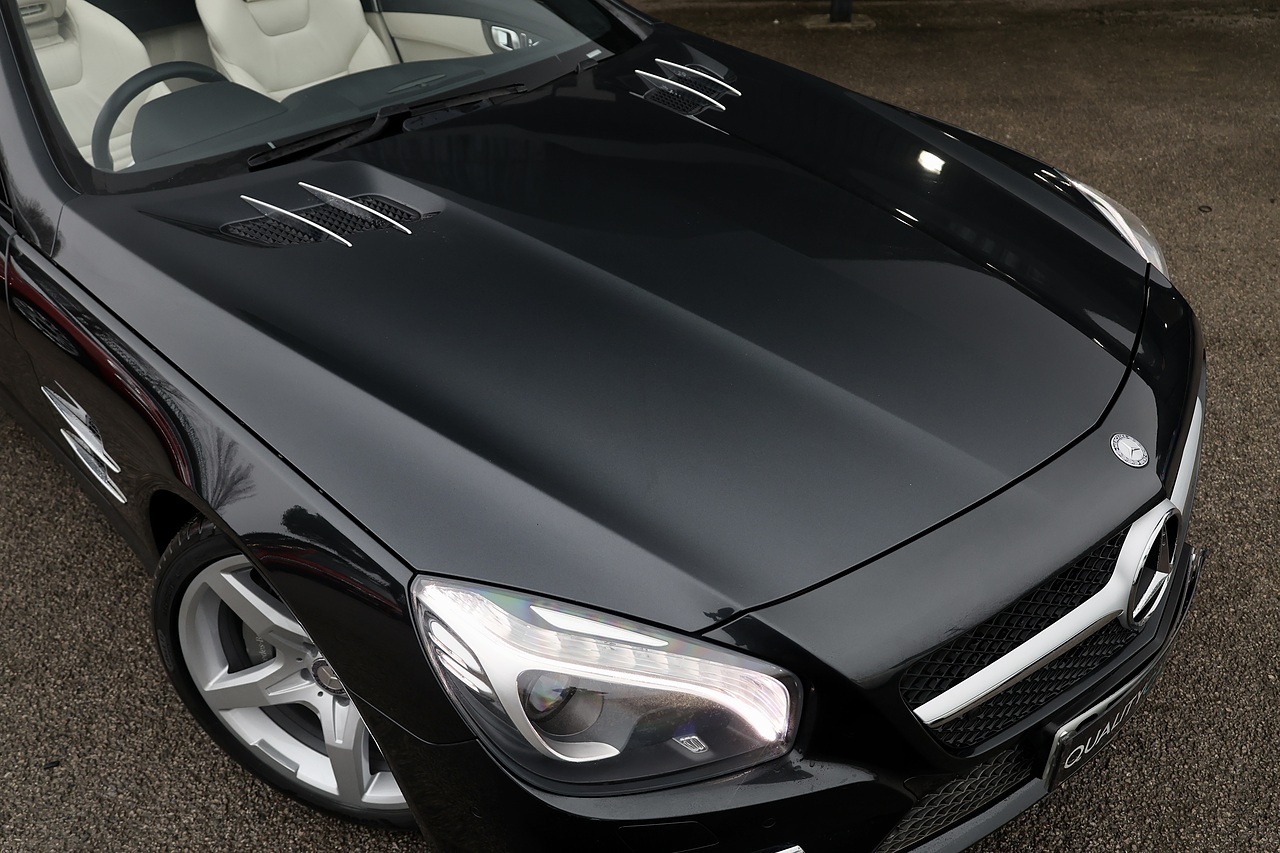 Mercedes-Benz SL 350 AMG Sport Last Owner 2019 + Rare Spec + £80k List Priec +  11 Services - Large 4