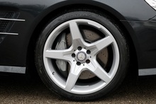 Mercedes-Benz SL 350 AMG Sport Last Owner 2019 + Rare Spec + £80k List Priec +  11 Services - Thumb 29