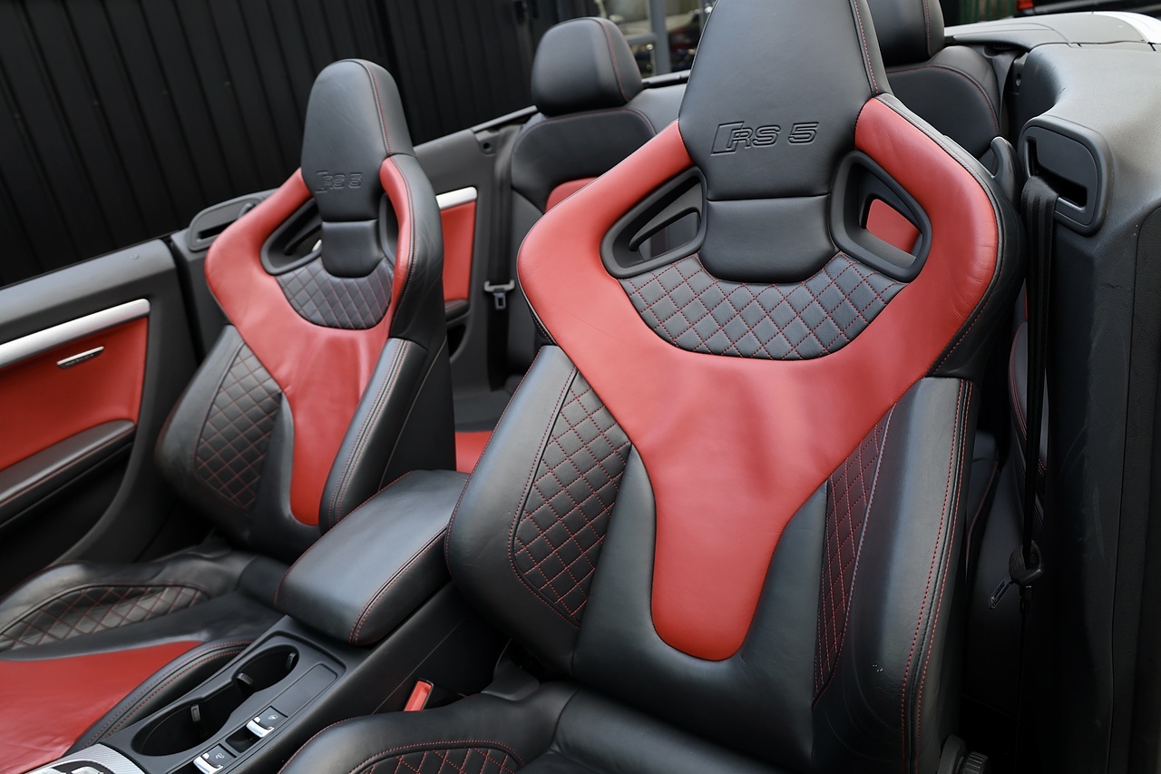 Audi RS5 Convertible  Limited Edition Matte Speang Blue + Carbon Seats + Carbon Engine bay + Very Limited  Edition - Large 8