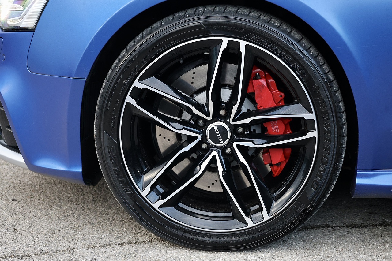 Audi RS5 Convertible  Limited Edition Matte Speang Blue + Carbon Seats + Carbon Engine bay + Very Limited  Edition - Large 35