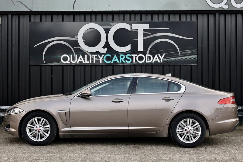 Jaguar XF Luxury 2 Former Keepers + Full Service History Image 1