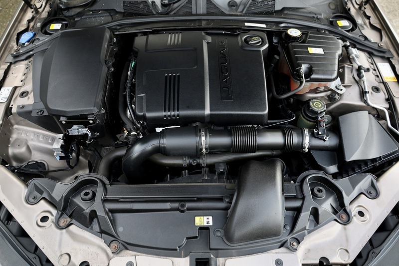 Jaguar XF Luxury 2 Former Keepers + Full Service History Image 31