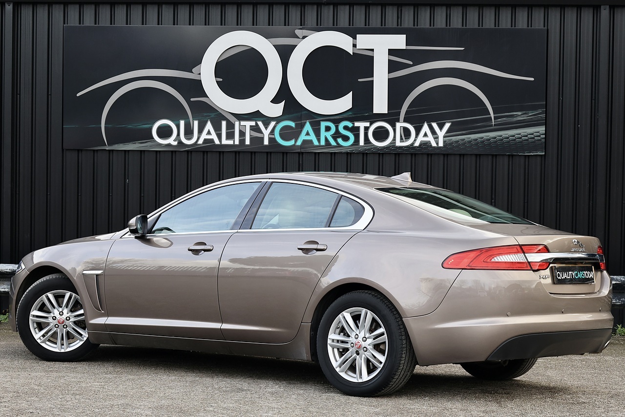 Jaguar XF Luxury 2 Former Keepers + Full Service History - Large 9