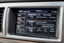 Jaguar XF Luxury 2 Former Keepers + Full Service History - Thumb 36