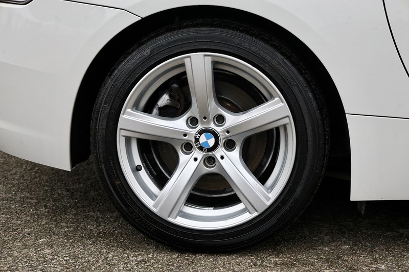 BMW Z4 sDrive20i Manual + Full Service History Image 24