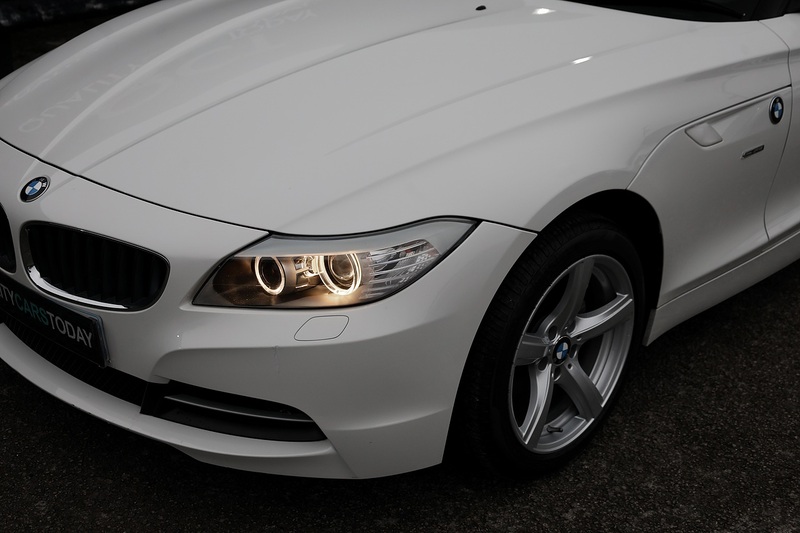 BMW Z4 sDrive20i Manual + Full Service History Image 26