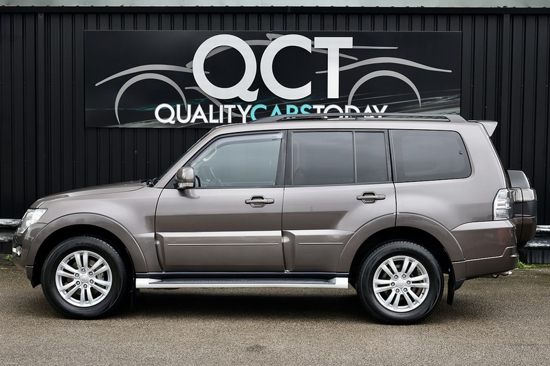 Mitsubishi Shogun LWB SG3 2 Former Keepers + FSH + Automatic + 7 Seats Image 1