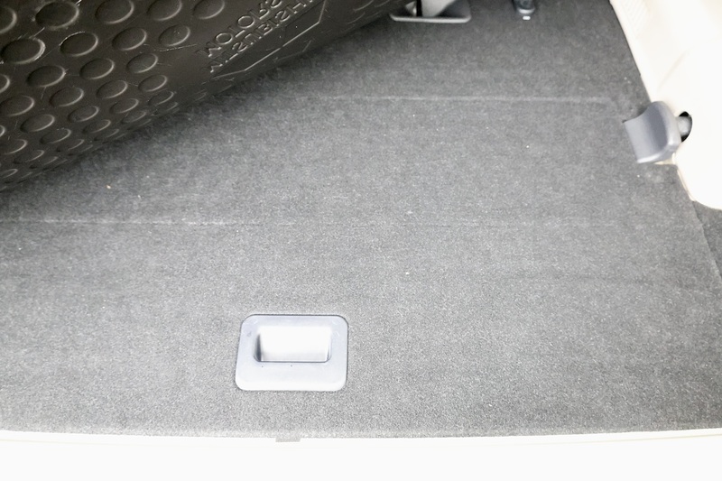 Mitsubishi Shogun LWB SG3 2 Former Keepers + FSH + Automatic + 7 Seats Image 46