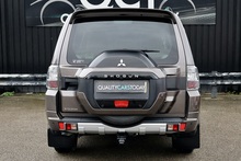 Mitsubishi Shogun LWB SG3 2 Former Keepers + FSH + Automatic + 7 Seats - Thumb 4