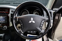 Mitsubishi Shogun LWB SG3 2 Former Keepers + FSH + Automatic + 7 Seats - Thumb 49