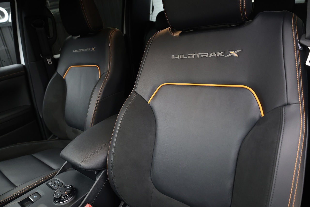 Ford Ranger Wildtrak X Predator X Predator X + Huge Spec + Ford Warranty - Large 25