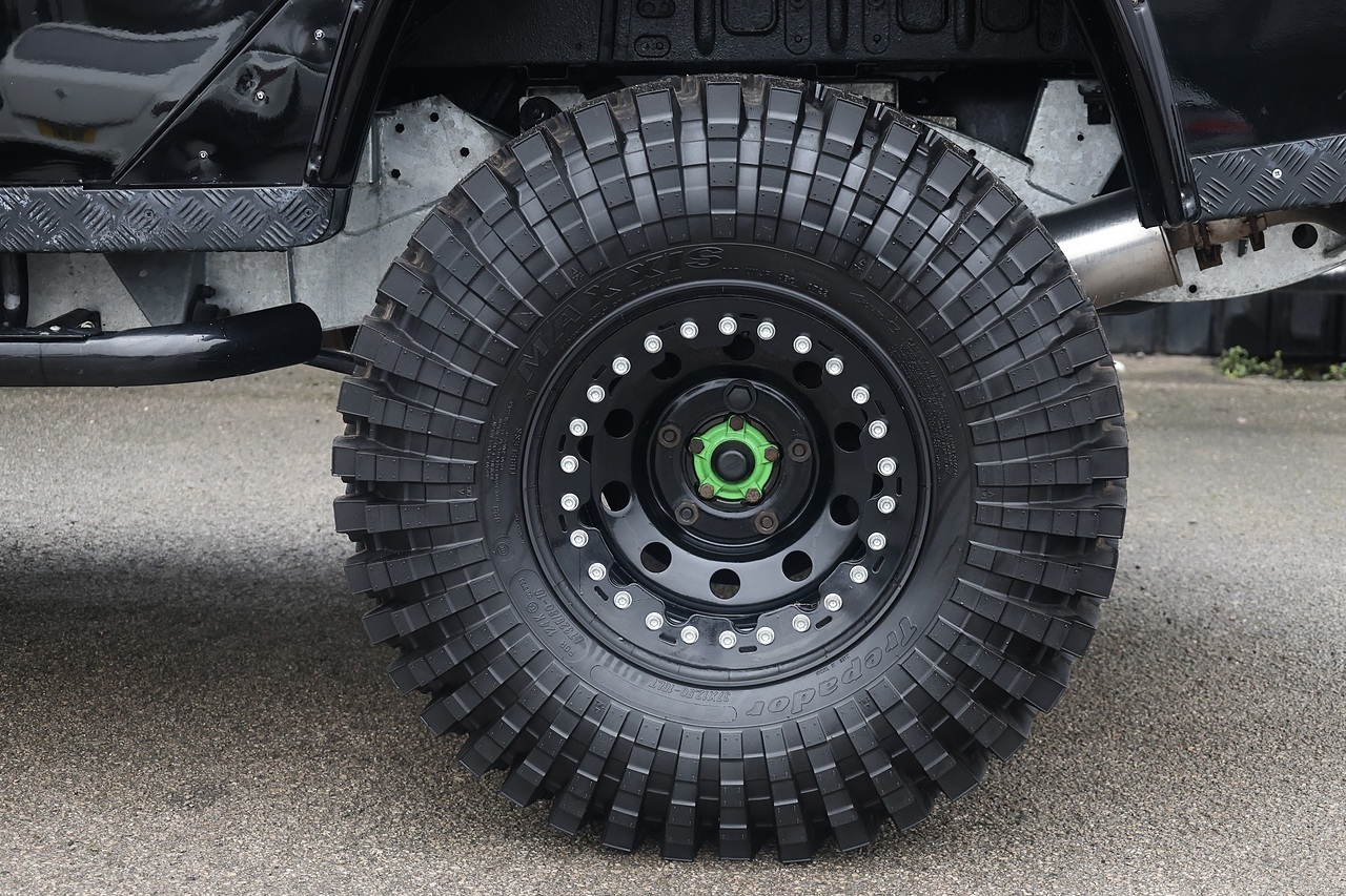 Land Rover Defender 110 007 Spectre Evocation + Huge Build Cost - Large 39