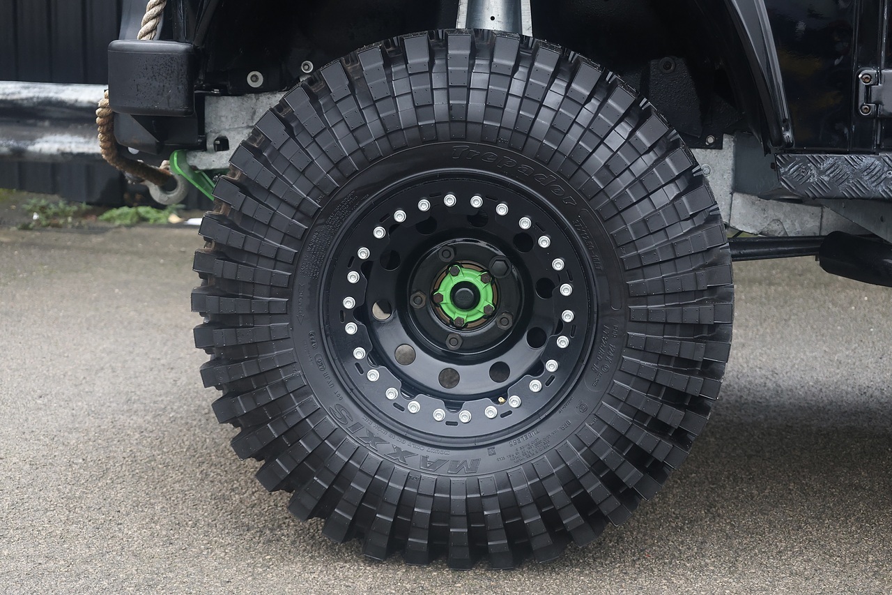 Land Rover Defender 110 007 Spectre Evocation + Huge Build Cost - Large 36