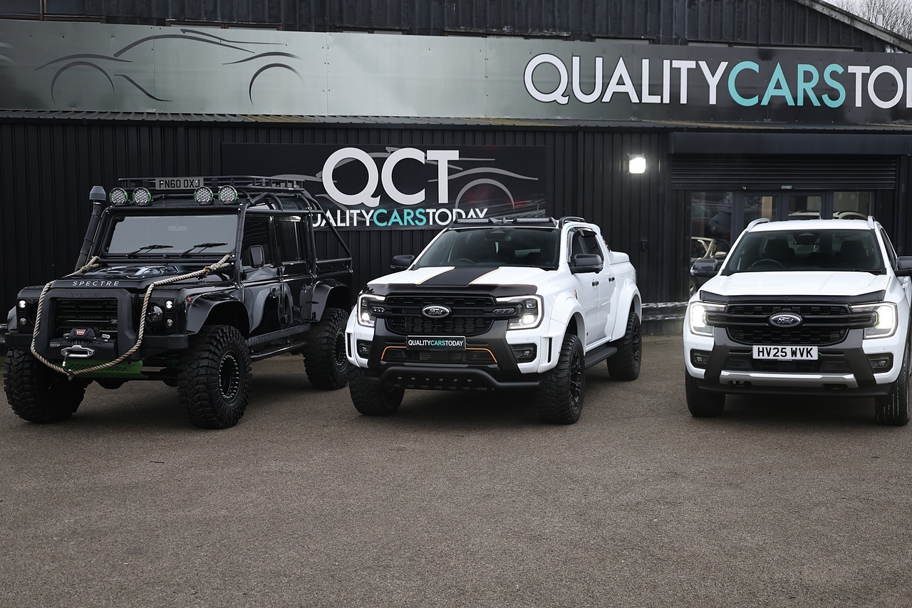 Land Rover Defender 110 007 Spectre Evocation + Huge Build Cost - Large 46