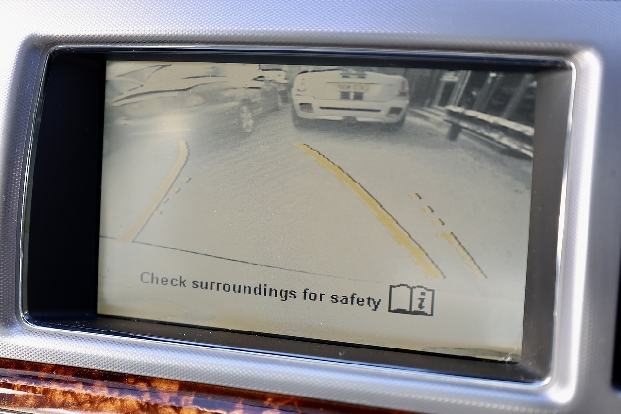 Jaguar XF Premium Luxury Last Owner since 2015 + Full Service History - Large 34