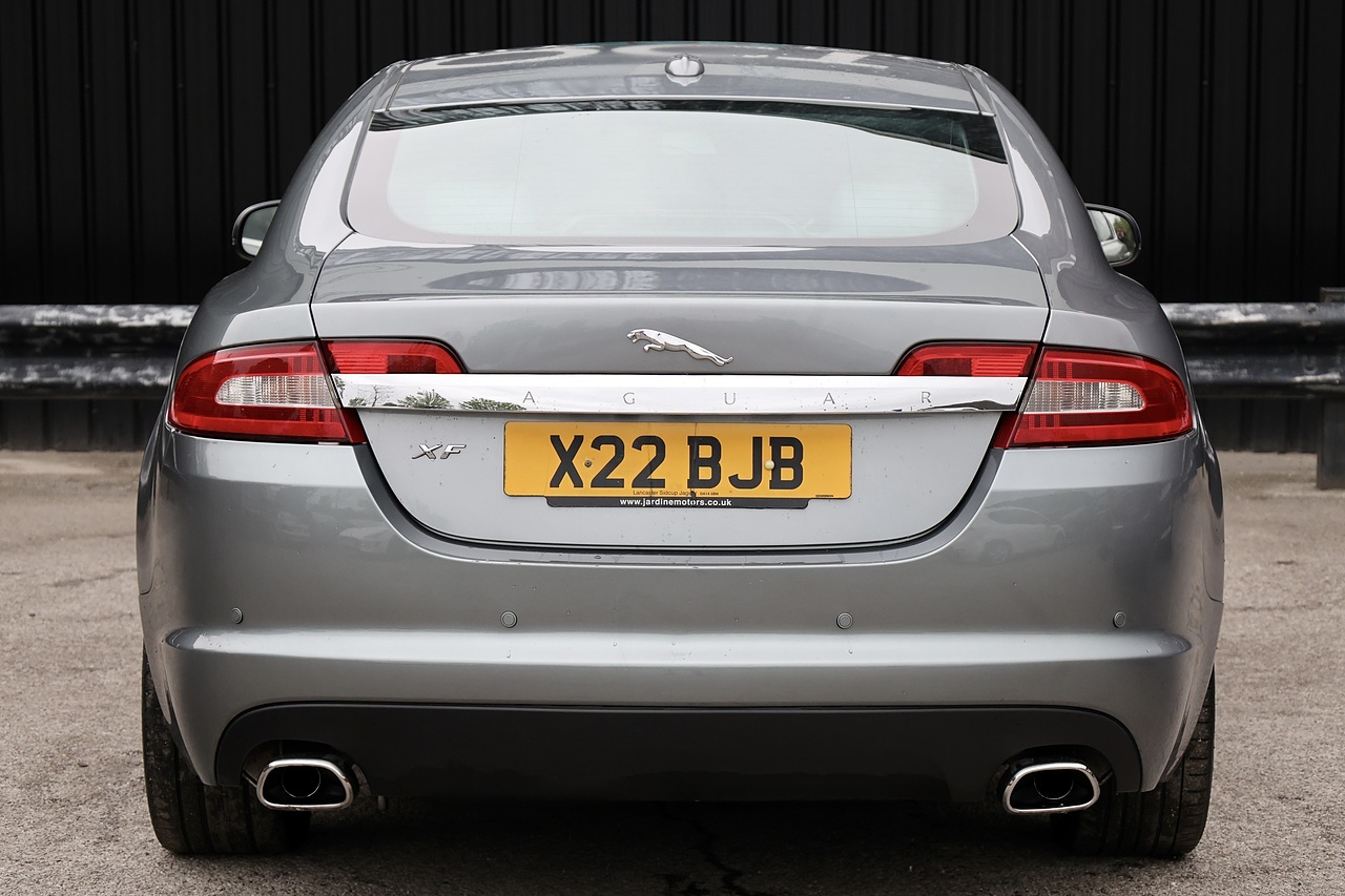 Jaguar XF Premium Luxury 3 Former Keepers + Full Service History + Previously Sold by Ouselves - Large 4