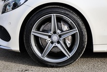 Mercedes-Benz C220d AMG Line Prem+ 2 Former Keepers + Full Service History + High Spec - Thumb 37