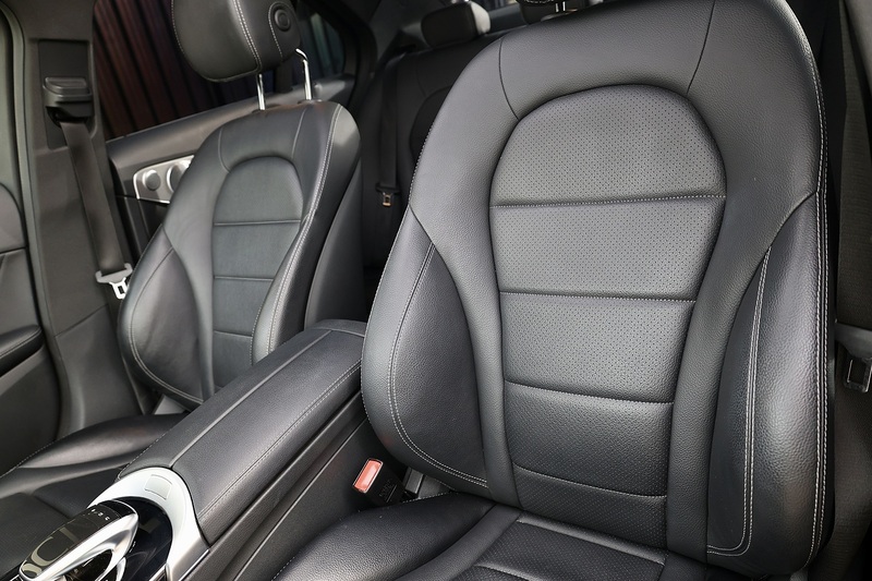 Mercedes-Benz C220d AMG Line Prem+ 2 Former Keepers + Full Service History + High Spec Image 41