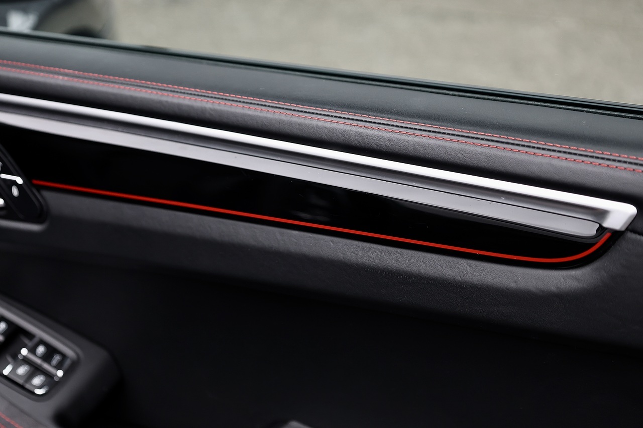 Porsche Macan Turbo Exclusive Performance Edition 1 Former Keeper + £96,000 List Price + Huge Spec + Unique Options - Large 18