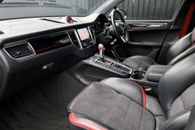 Porsche Macan Turbo Exclusive Performance Edition 1 Former Keeper + £96,000 List Price + Huge Spec + Unique Options - Thumb 2