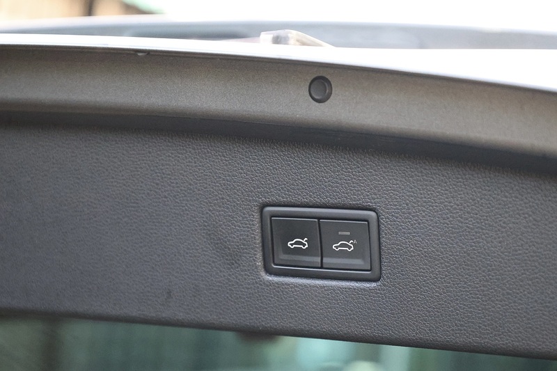 Volkswagen Tiguan R-Line 2 Former Keepers + Full Service History + Pano Roof + Full Leather Image 24