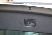 Volkswagen Tiguan R-Line 2 Former Keepers + Full Service History + Pano Roof + Full Leather - Thumb 24