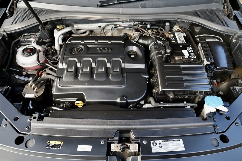 Volkswagen Tiguan R-Line 2 Former Keepers + Full Service History + Pano Roof + Full Leather Image 29